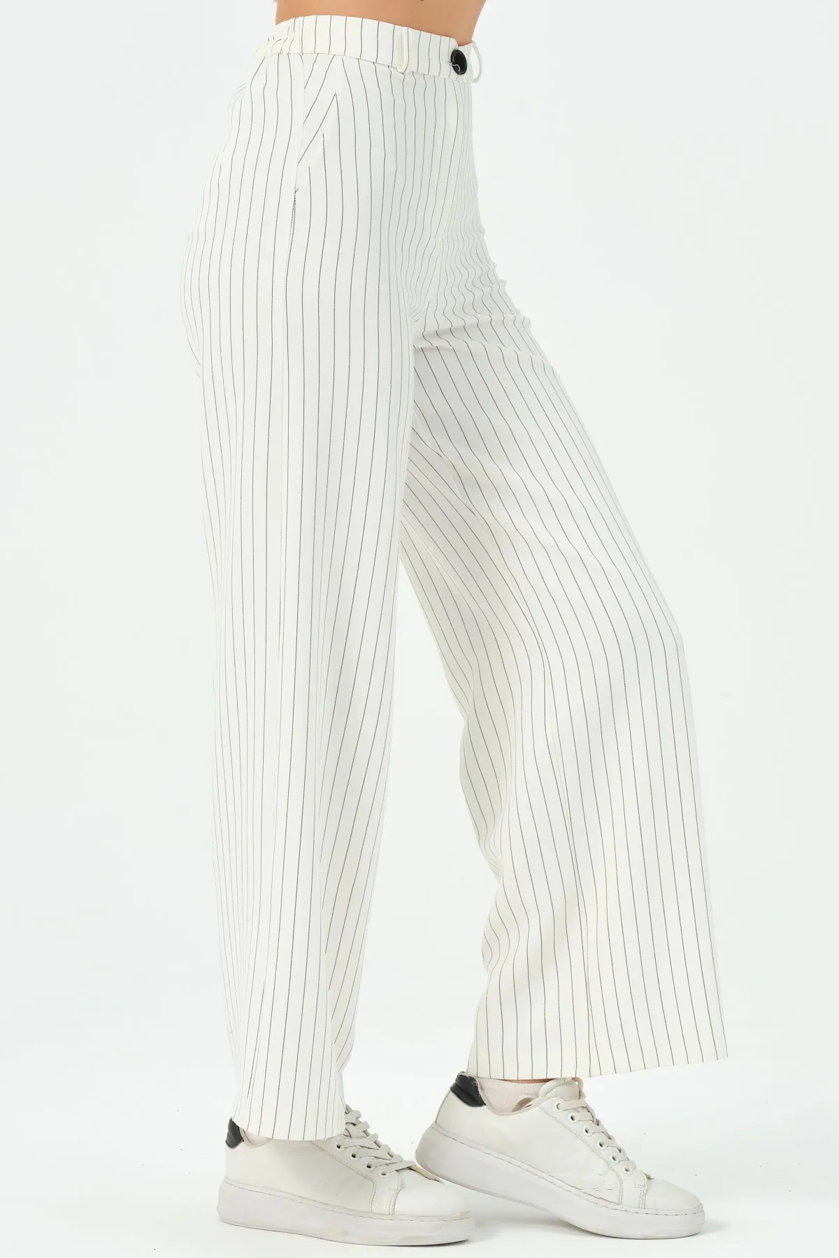 135-Grace Pants Wide Leg White Striped B.