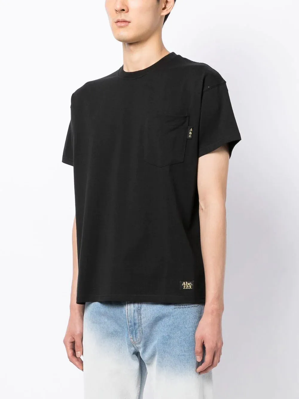 ABC. 123. SHORT SLEEVE WITH POCKETS T-SHIRT