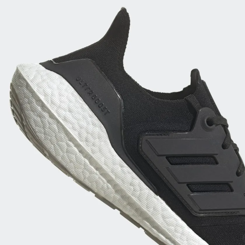 ADIDAS Ultraboost 22 Shoes