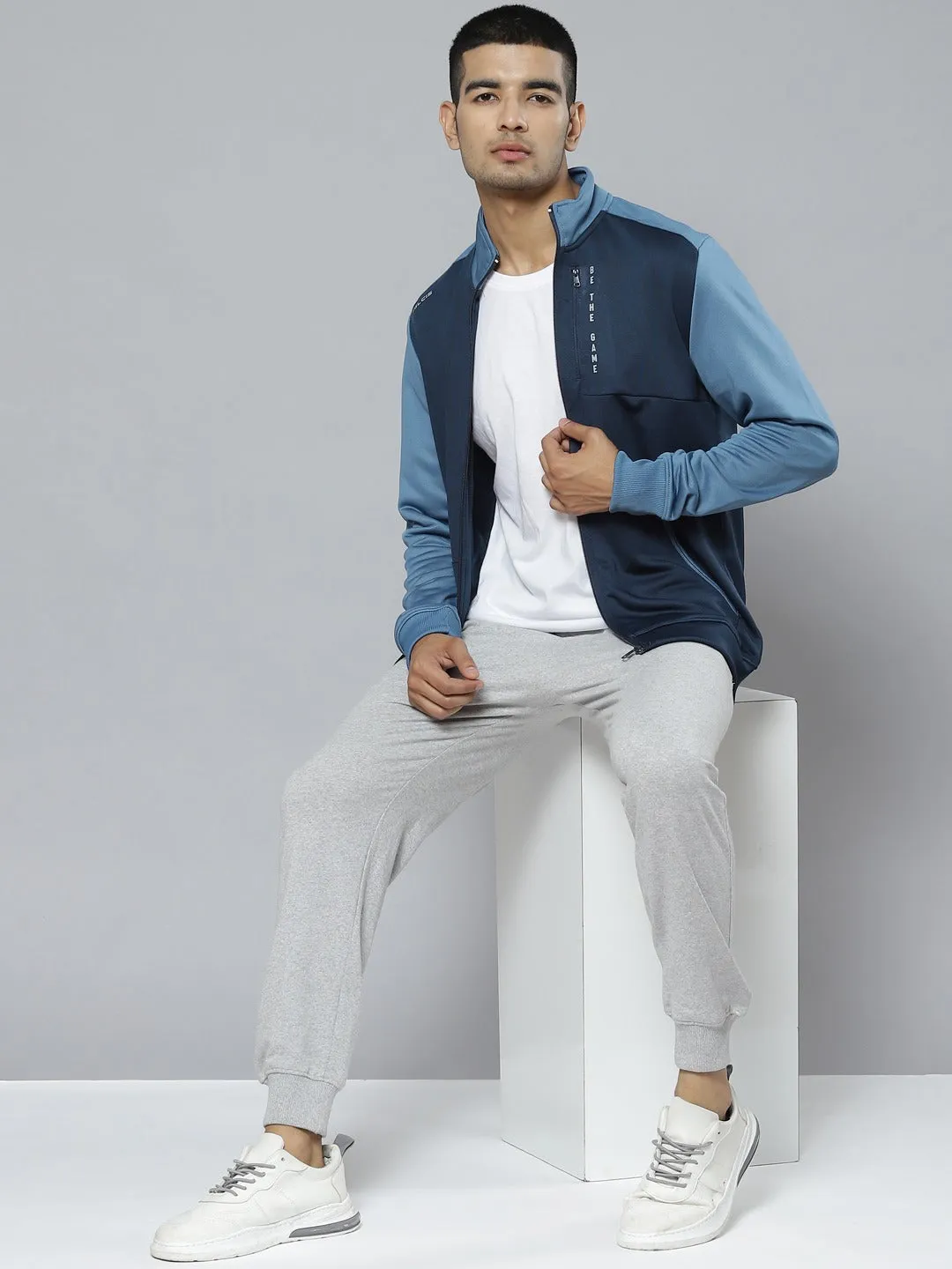 Alcis Men Blue Colourblocked Running Sporty Jacket