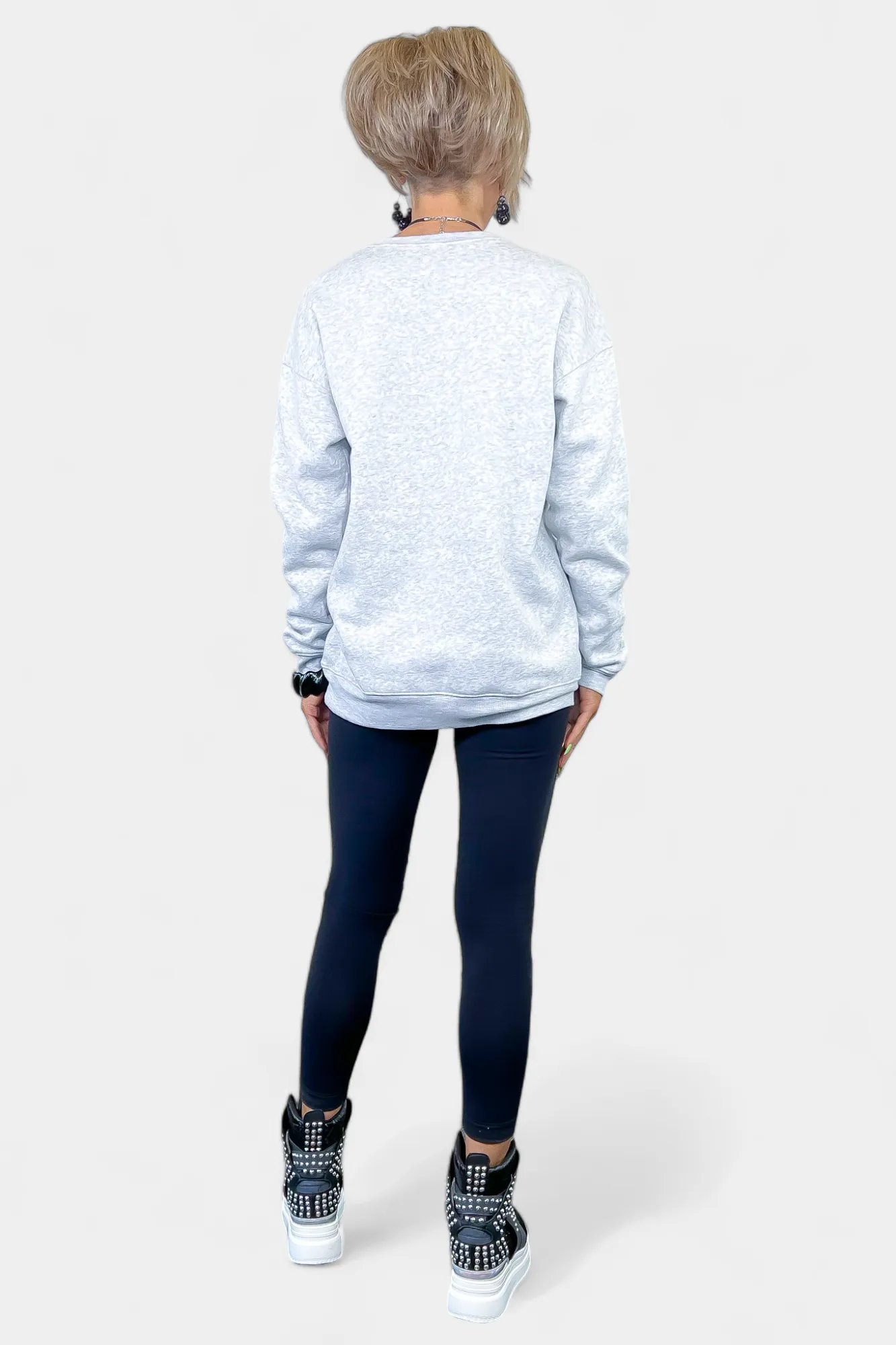 Basic Essential Sweatshirt