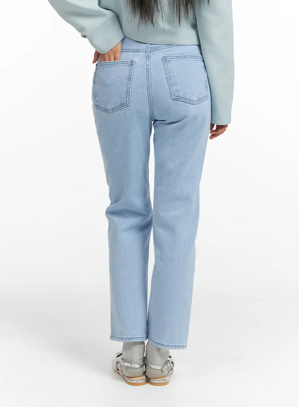 Basic Straight-Leg Jeans OF419