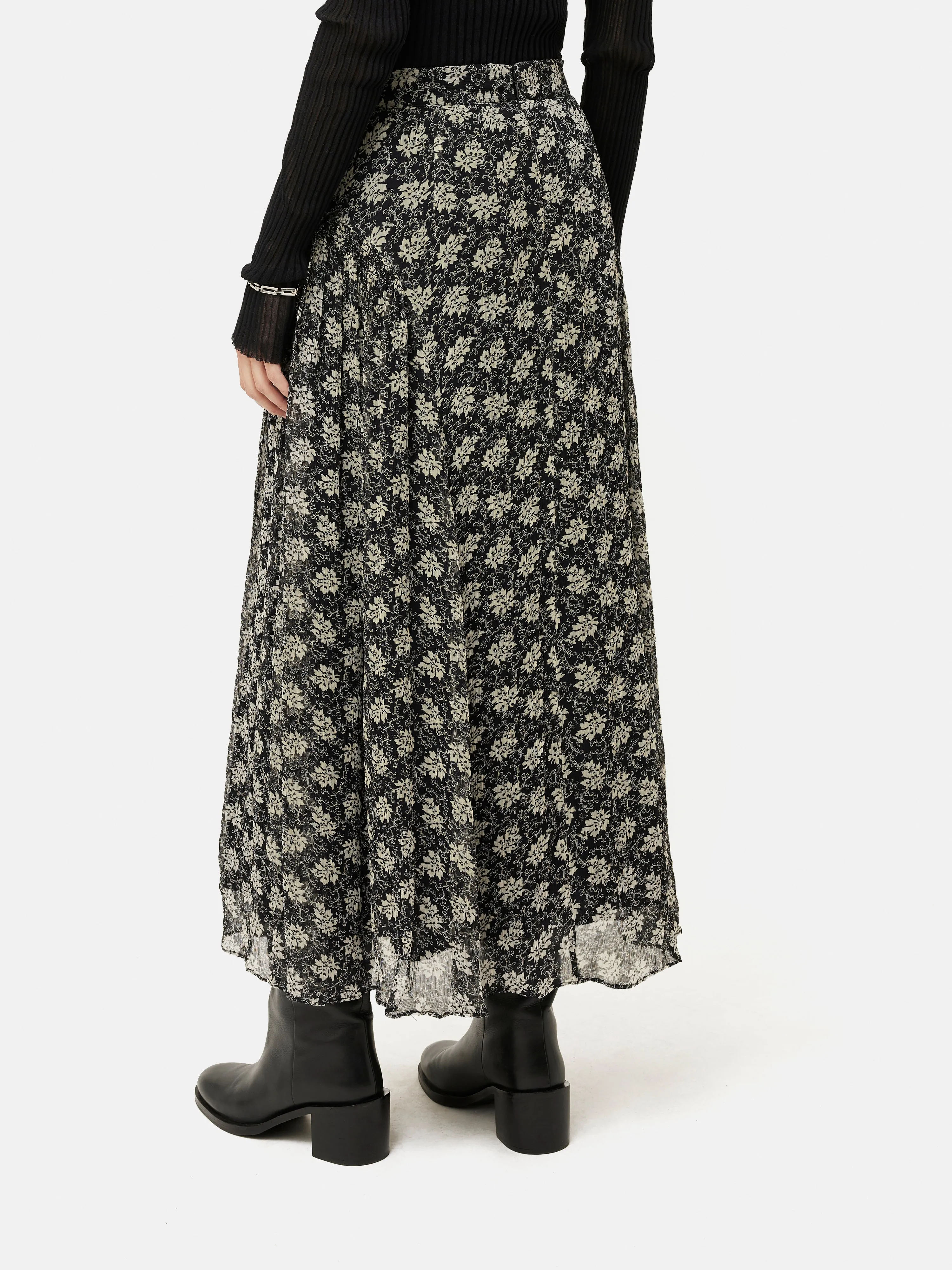 Block Leaf Crinkle Maxi Skirt | Black