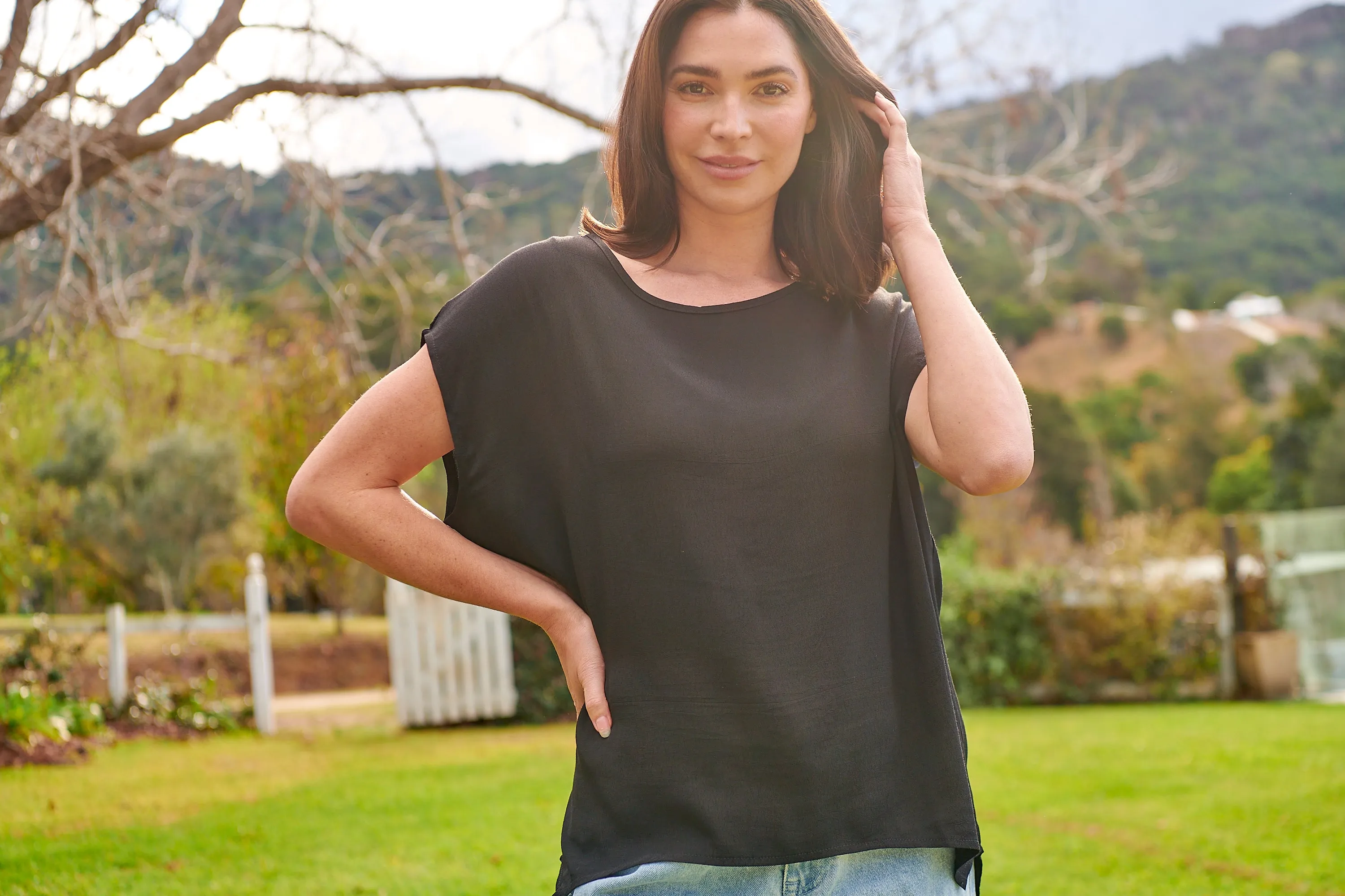 Chele Short Sleeve Oversized Black Plain Top