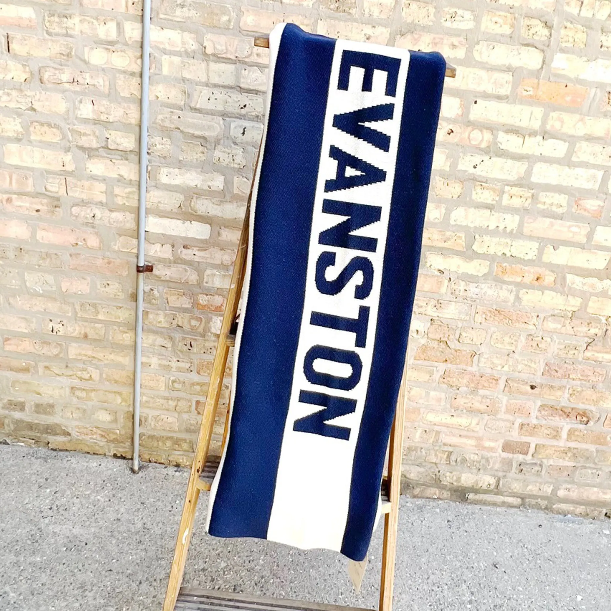 Evanston Navy & Cream Knit Throw Blanket