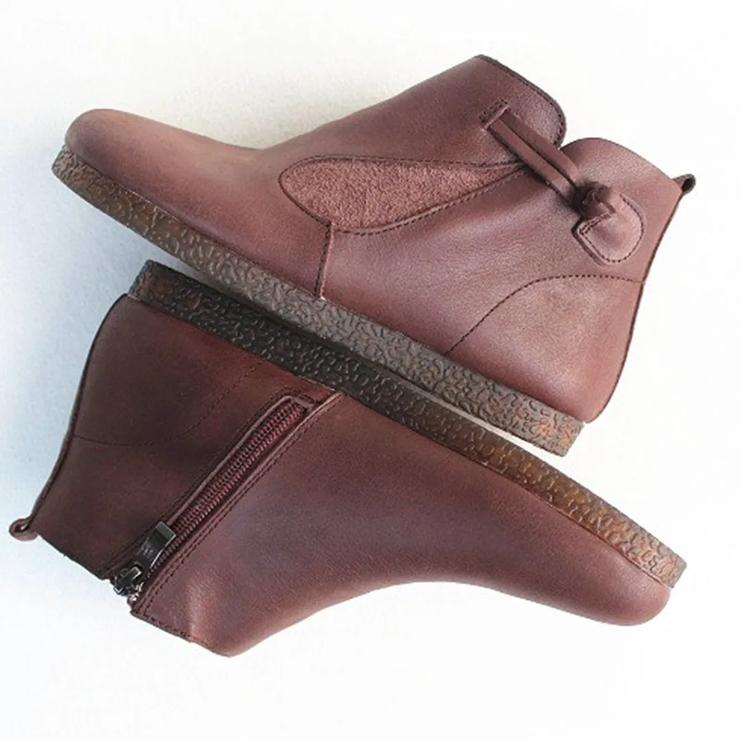 Knob Knot Leather Boots