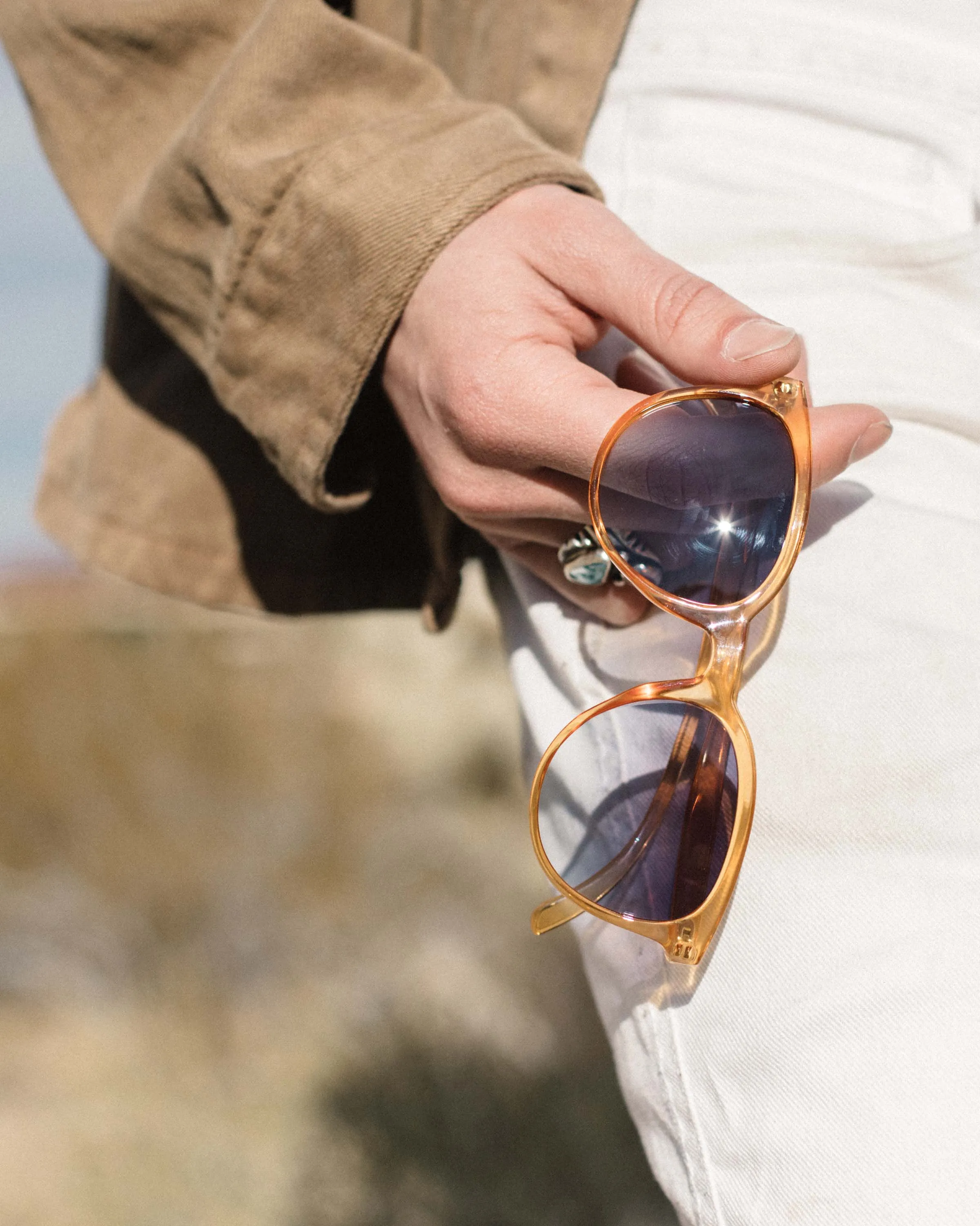 Makani Sunglasses - Honey Ocean