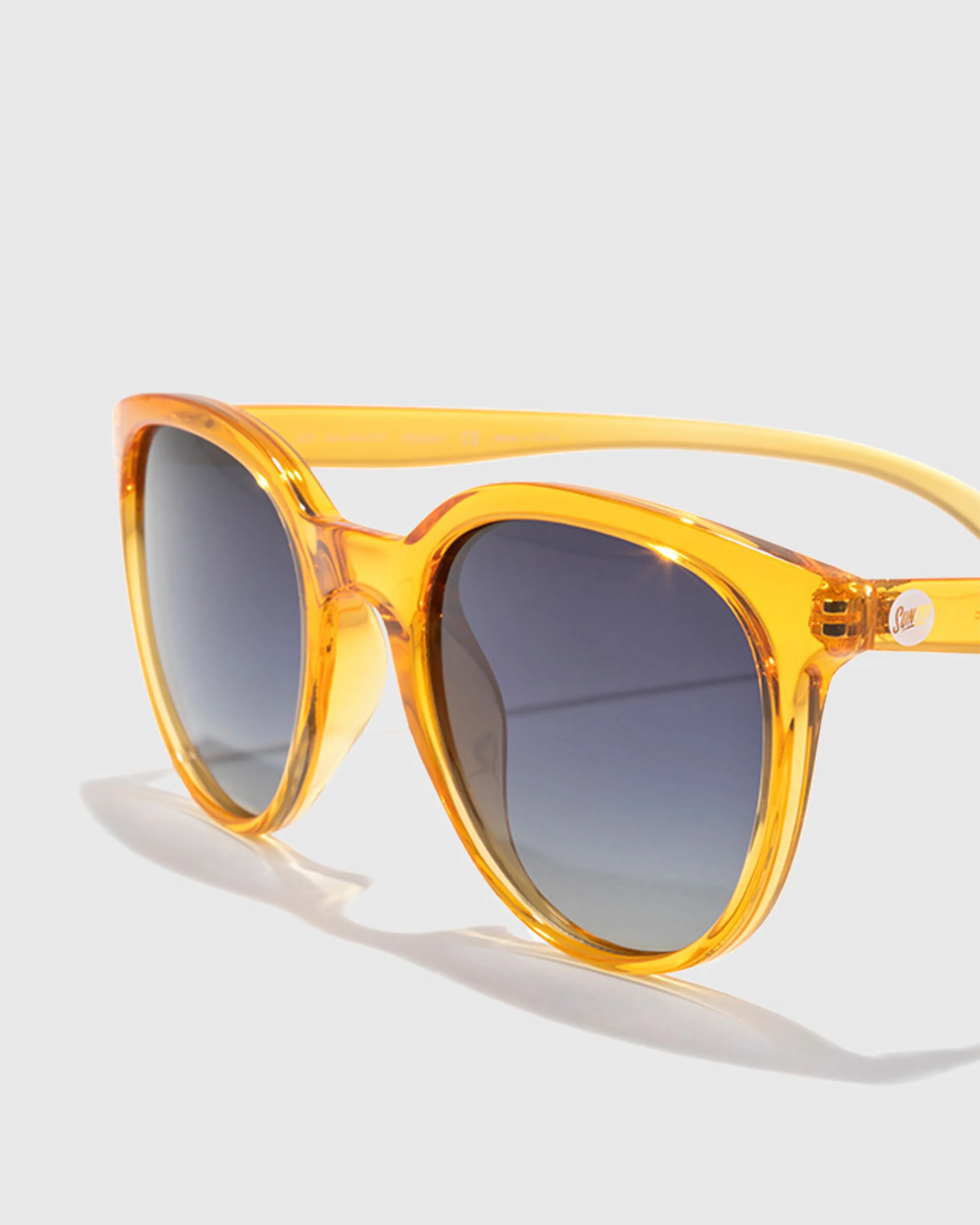 Makani Sunglasses - Honey Ocean