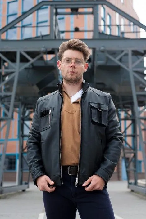 Mens Guardian Jacket With a stand-up collar and patch pockets